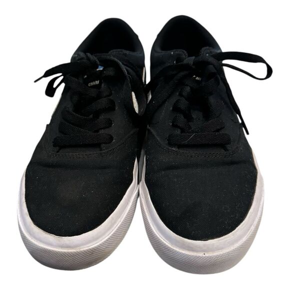 NIKE SB Charge Youth Big Kids Black Canvas CQ0260-004 Sneakers 5Y - Picture 4 of 6